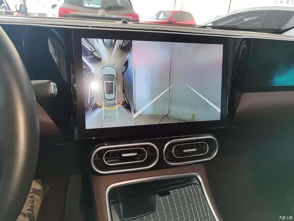 Leapmotor C11, 2023 13