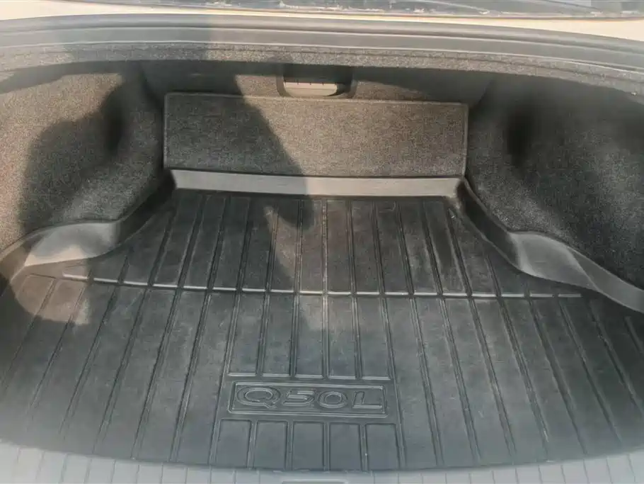 Infiniti Q50L Infiniti Q50L
