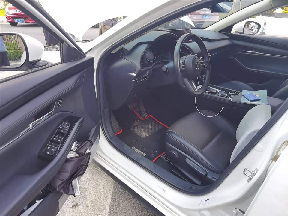 Mazda 3 Angkesaila Mazda 3 Angkesaila
