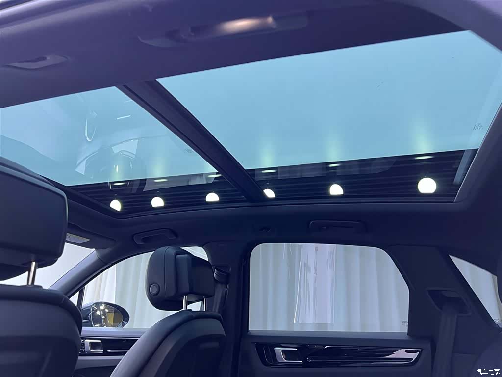 Porsche Cayenne, 2020 26