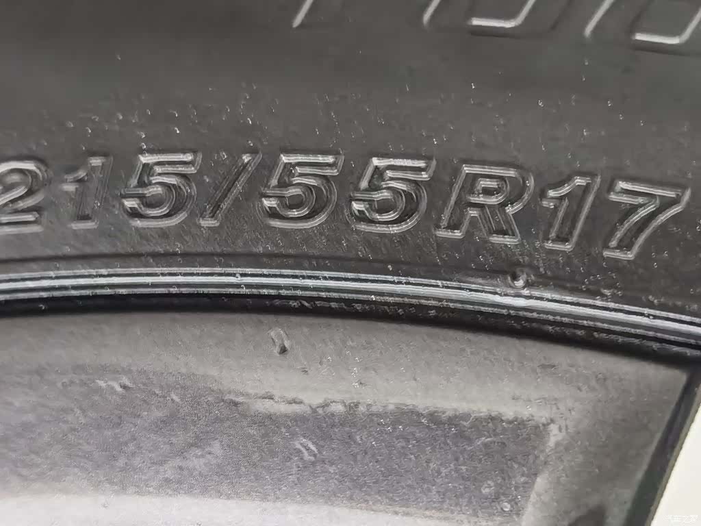 Chevrolet RS, 2022 24