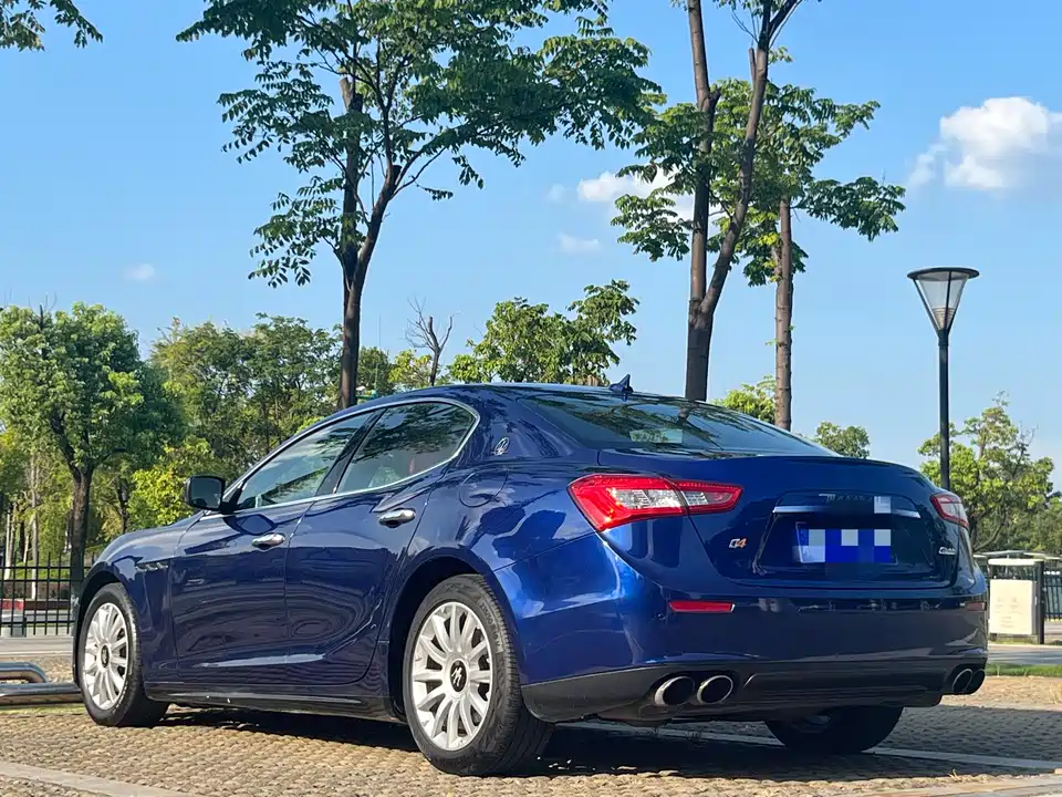 Maserati Ghibli Maserati Ghibli