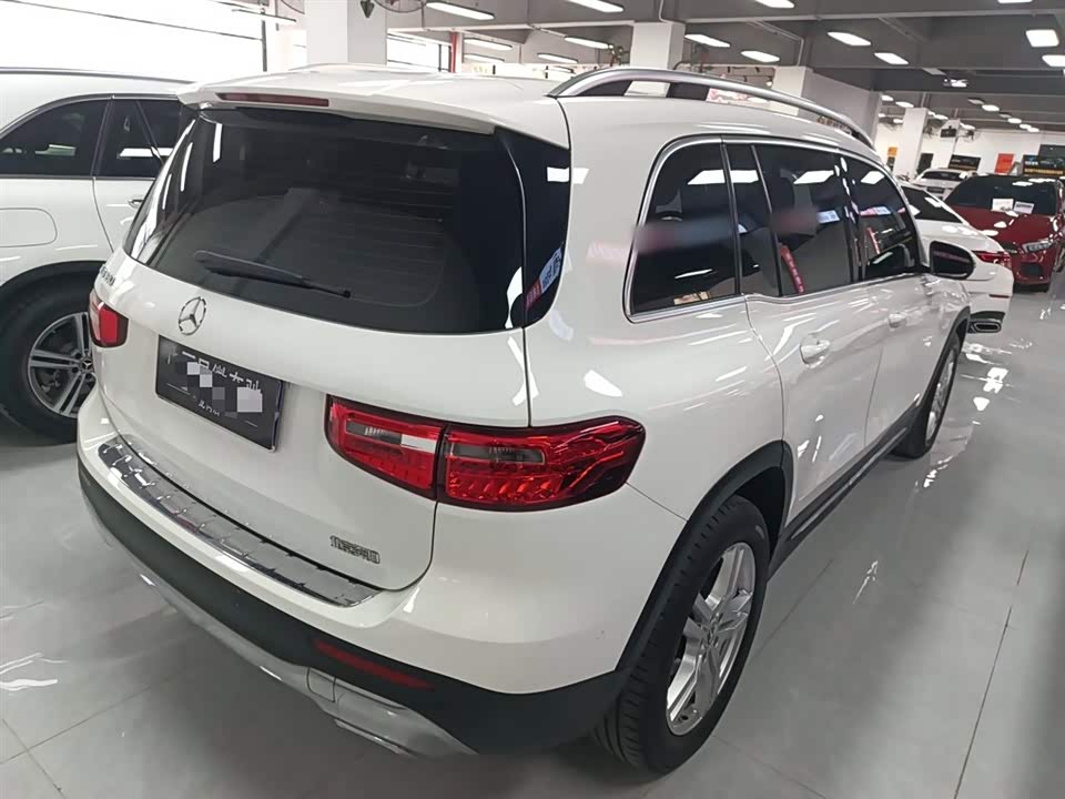 Mercedes-Benz GLB