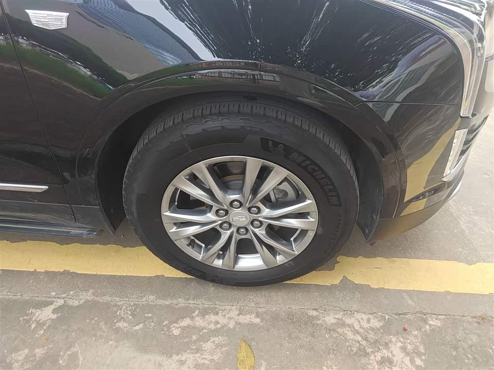 Cadillac XT5