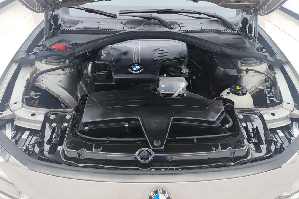 BMW 3 Series, 2016 10