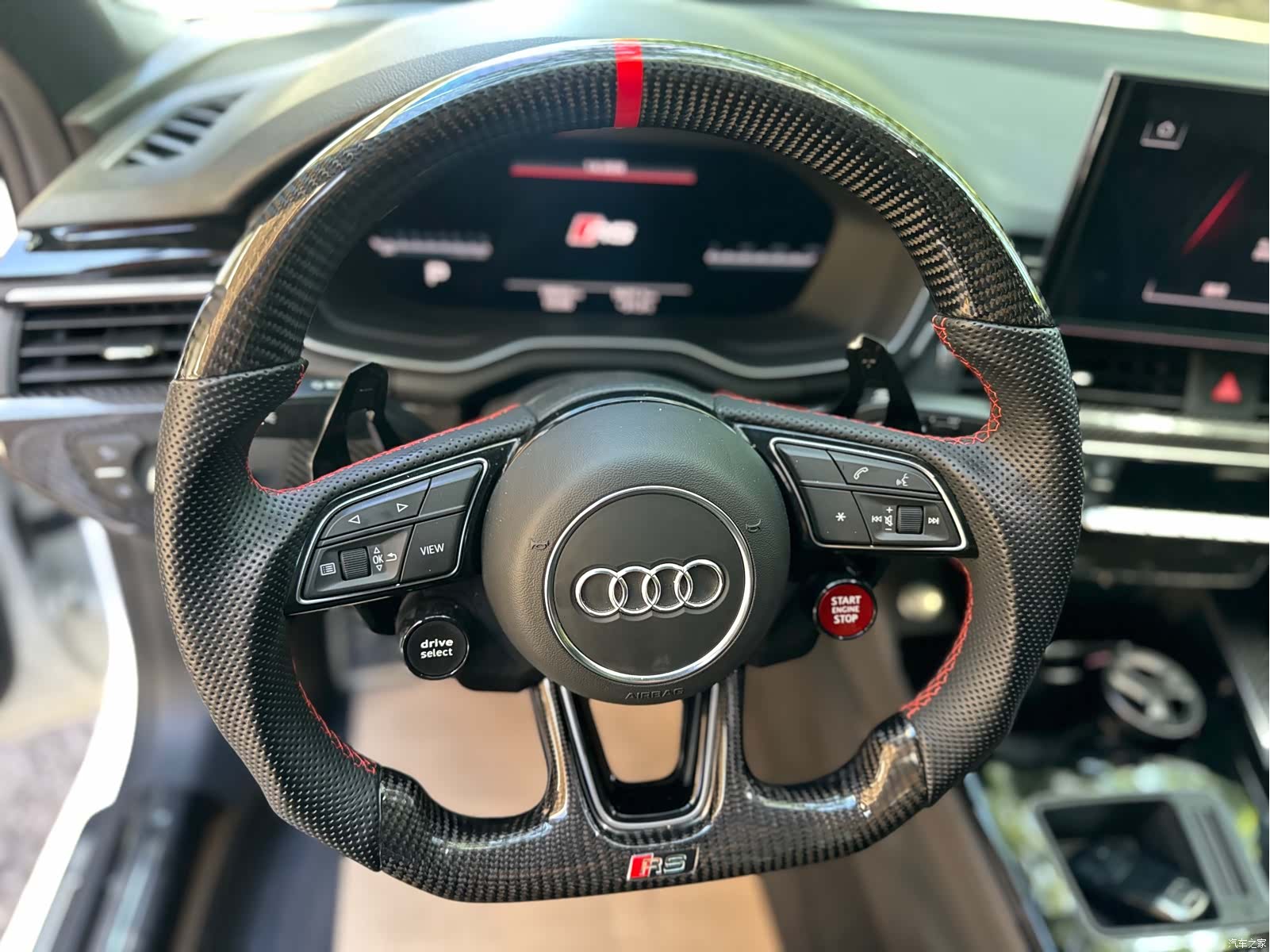 Audi A4L, 2024 21