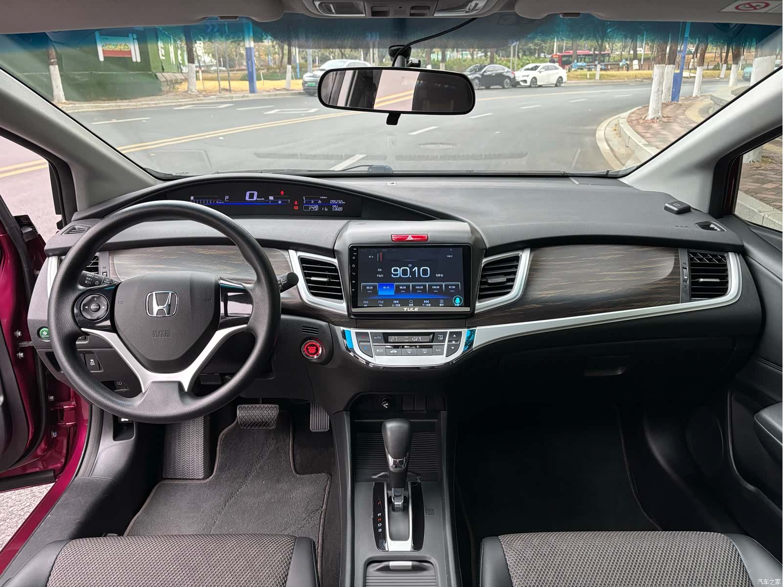 Honda Jade, 2019 13