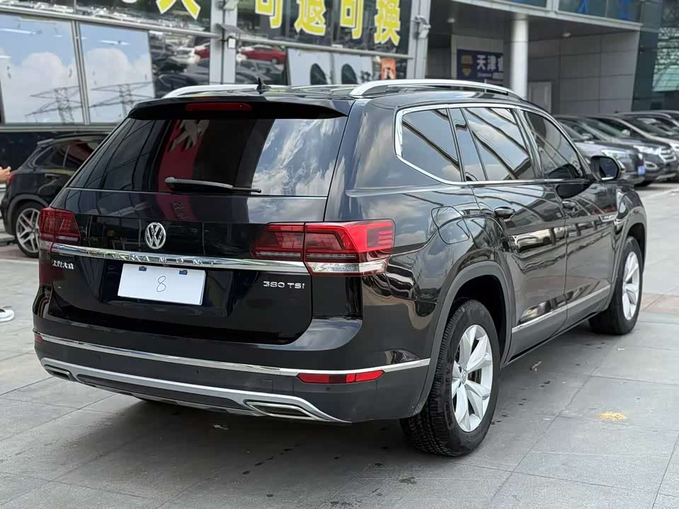Volkswagen Tourang