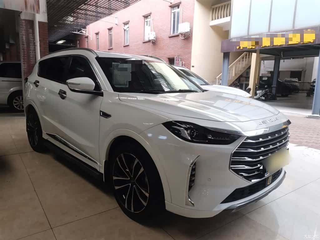 Jetour X70, 2020 4