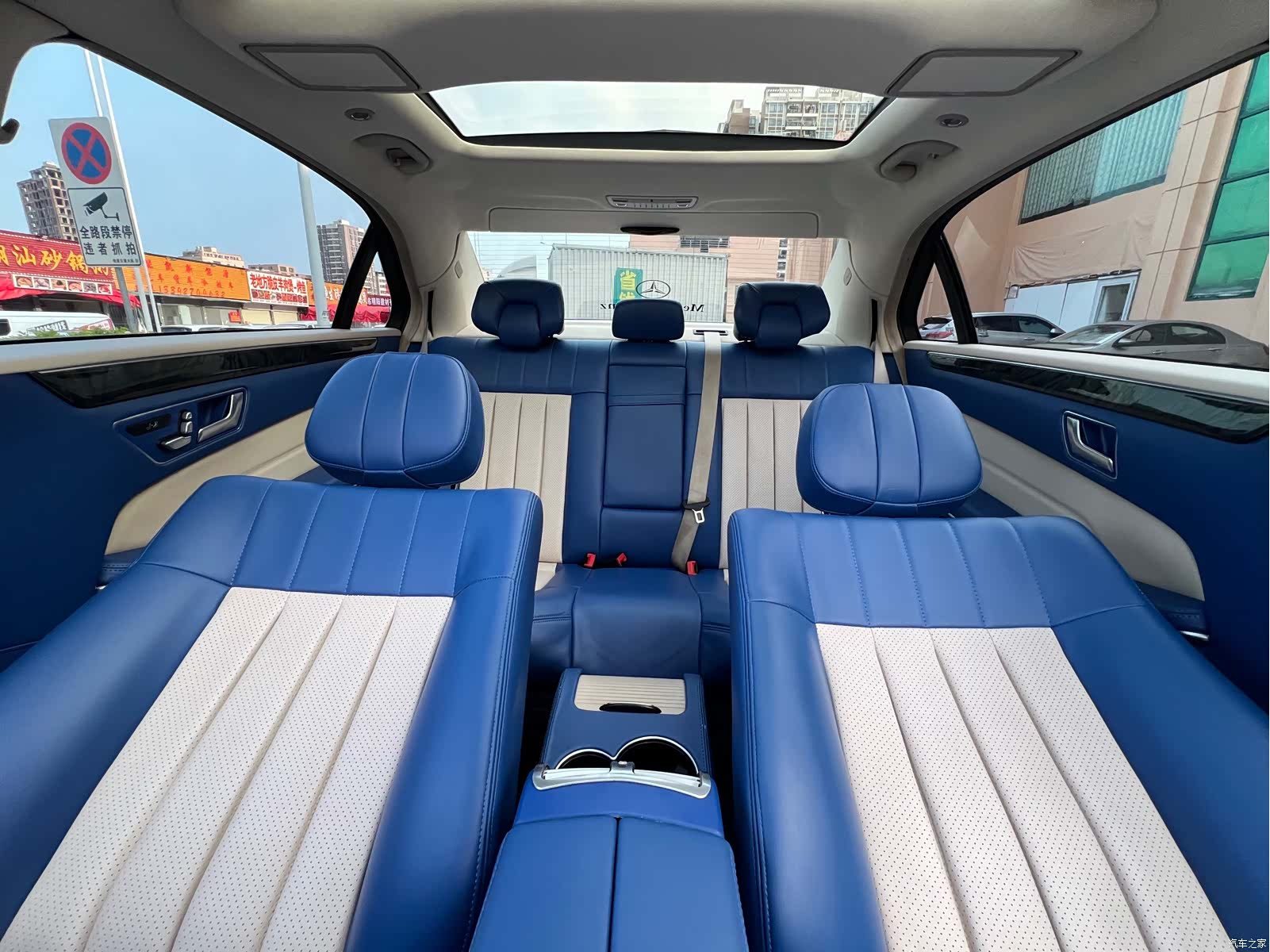 Mercedes-Benz E-Class, 2016 19