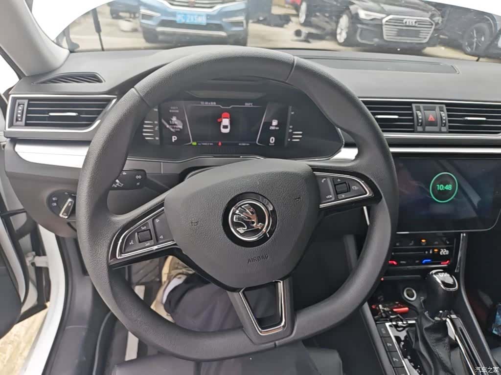 Skoda Superb, 2024 11