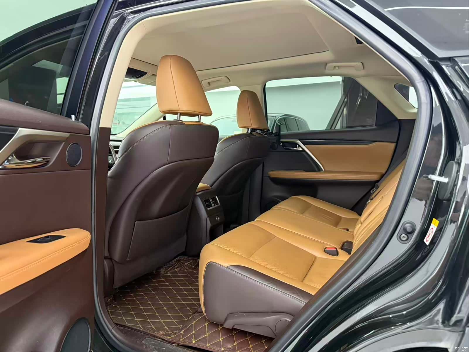 Lexus RX, 2018 6