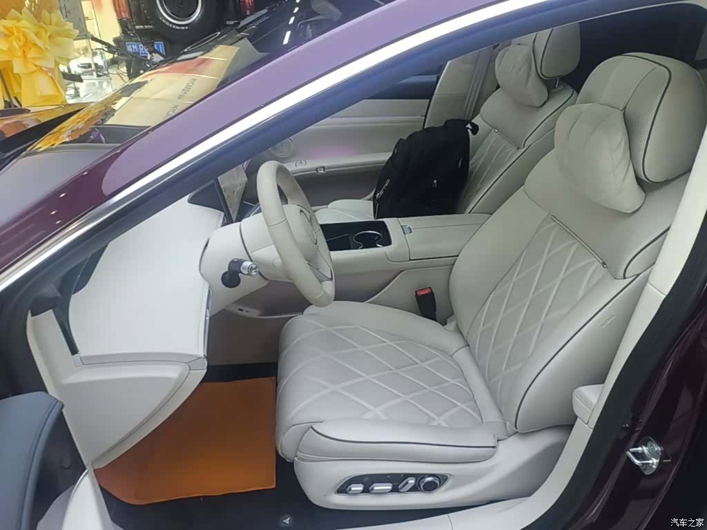 Stelato S9, 2025 11