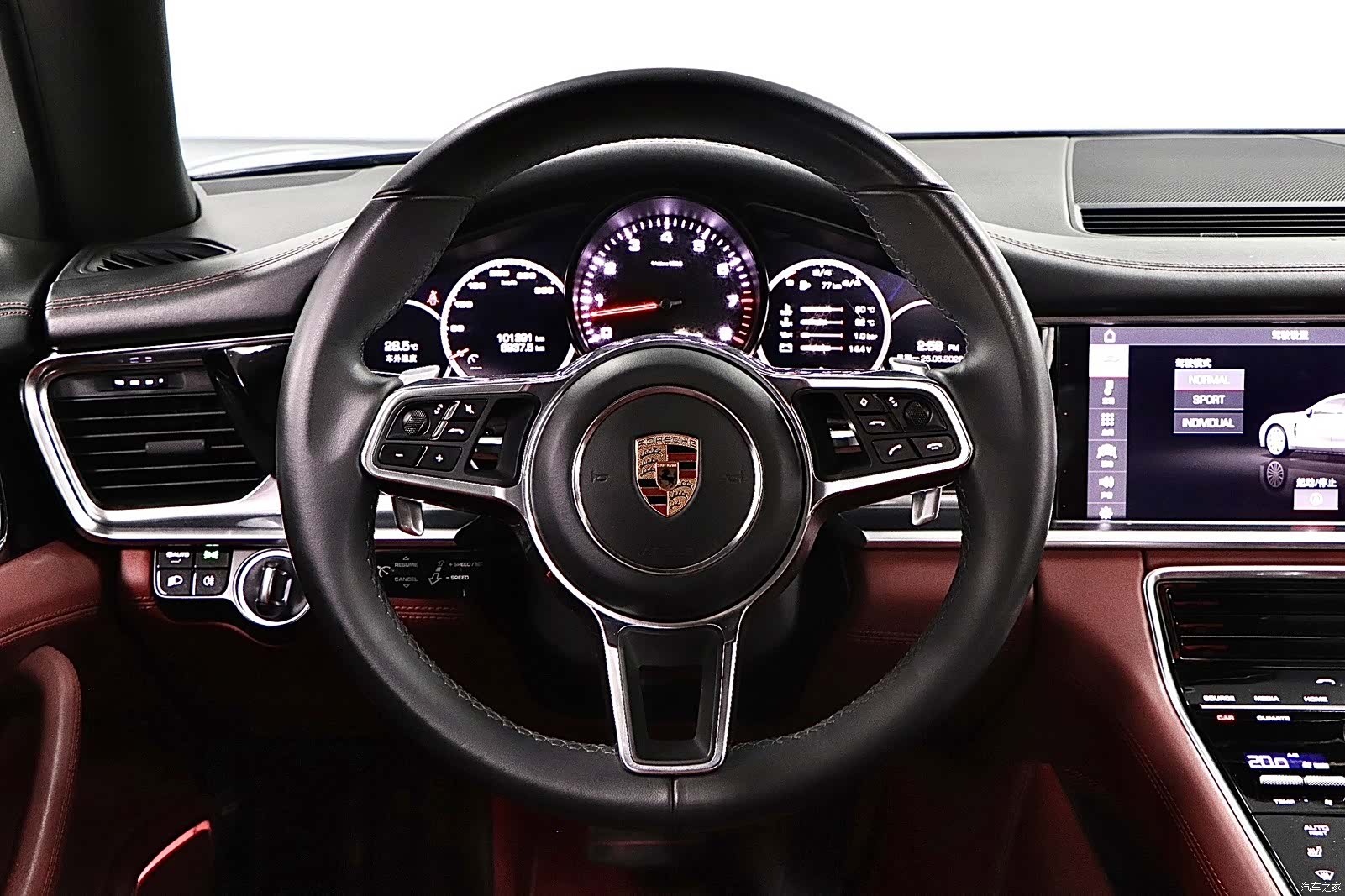 Porsche Panamera, 2019 10