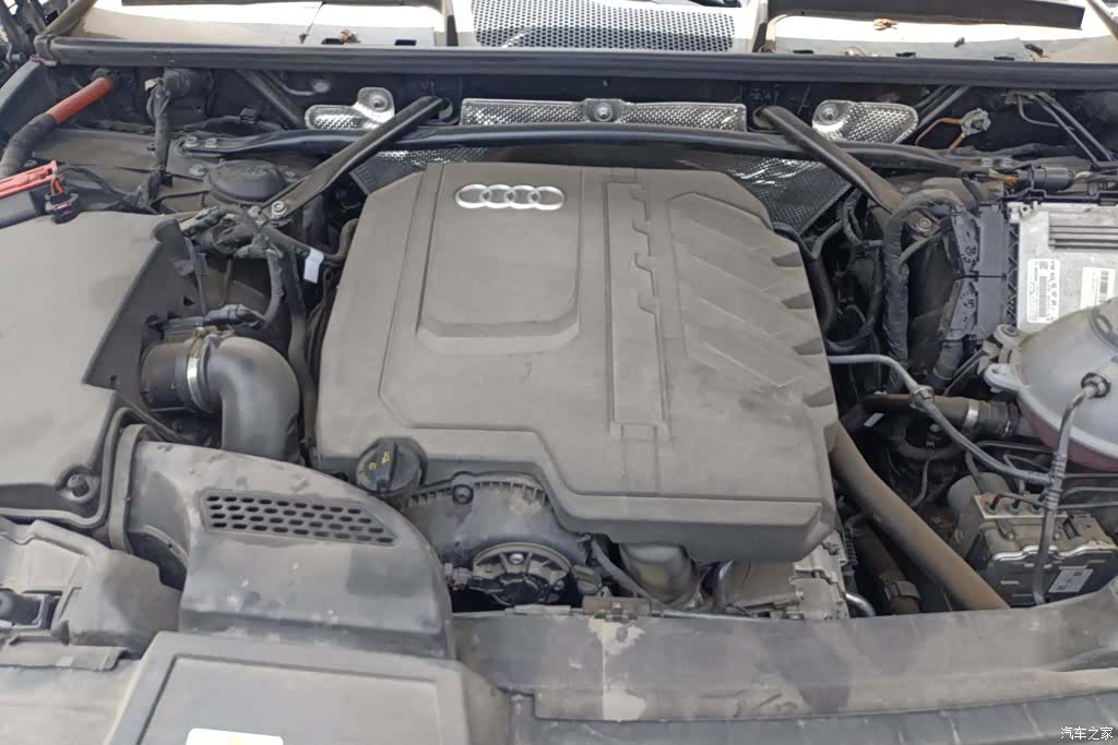 Audi Q5L, 2023 10