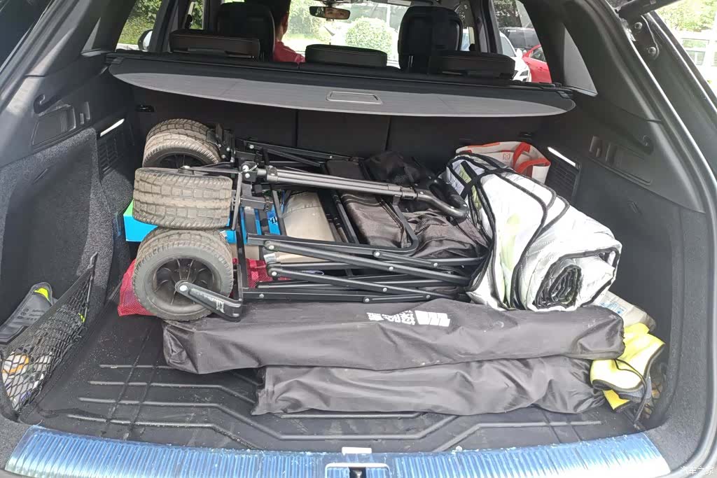 Audi Q5L, 2023 4