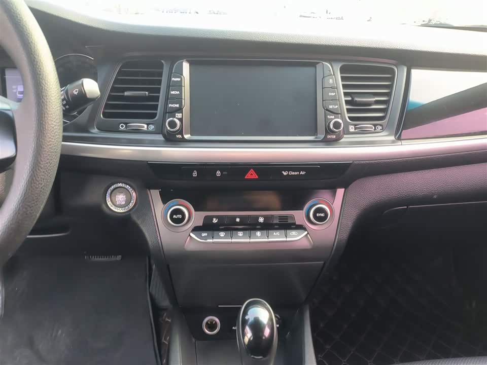 Hyundai Name picture