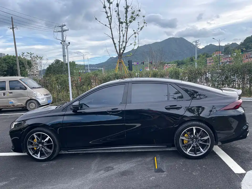 Trumpchi Shadow Leopard