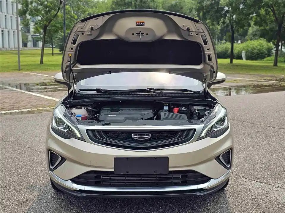 Geely Emgrand GS