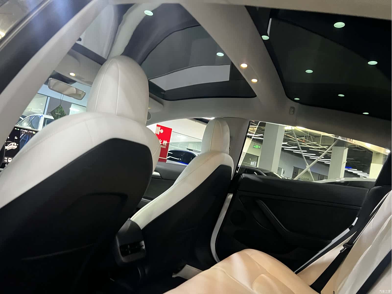 Tesla Model 3, 2021 7