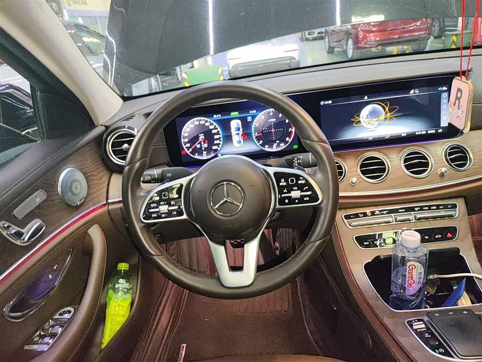 Mercedes-Benz E-class Mercedes-Benz E-class