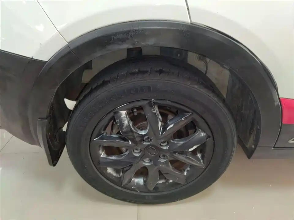 JAC Ruifeng S3