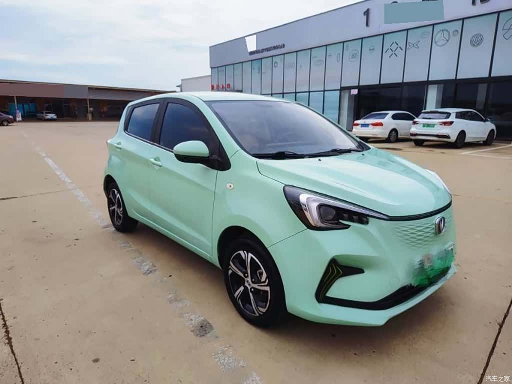Changan E-Star, 2022 3