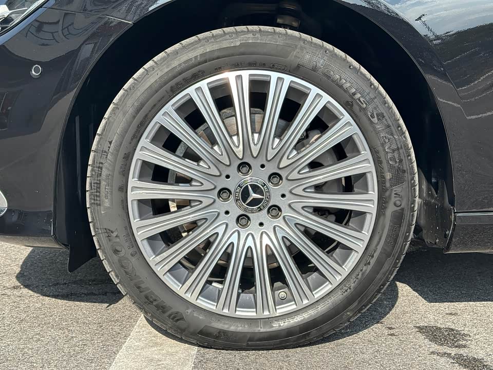 Mercedes-Benz E-class Mercedes-Benz E-class