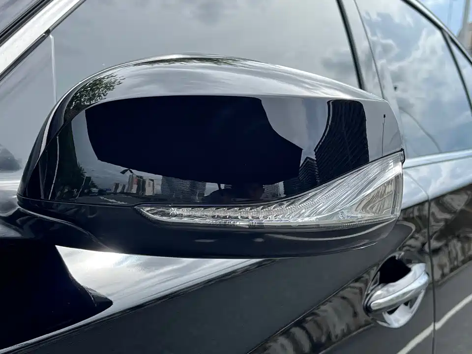 Infiniti Q50L Infiniti Q50L