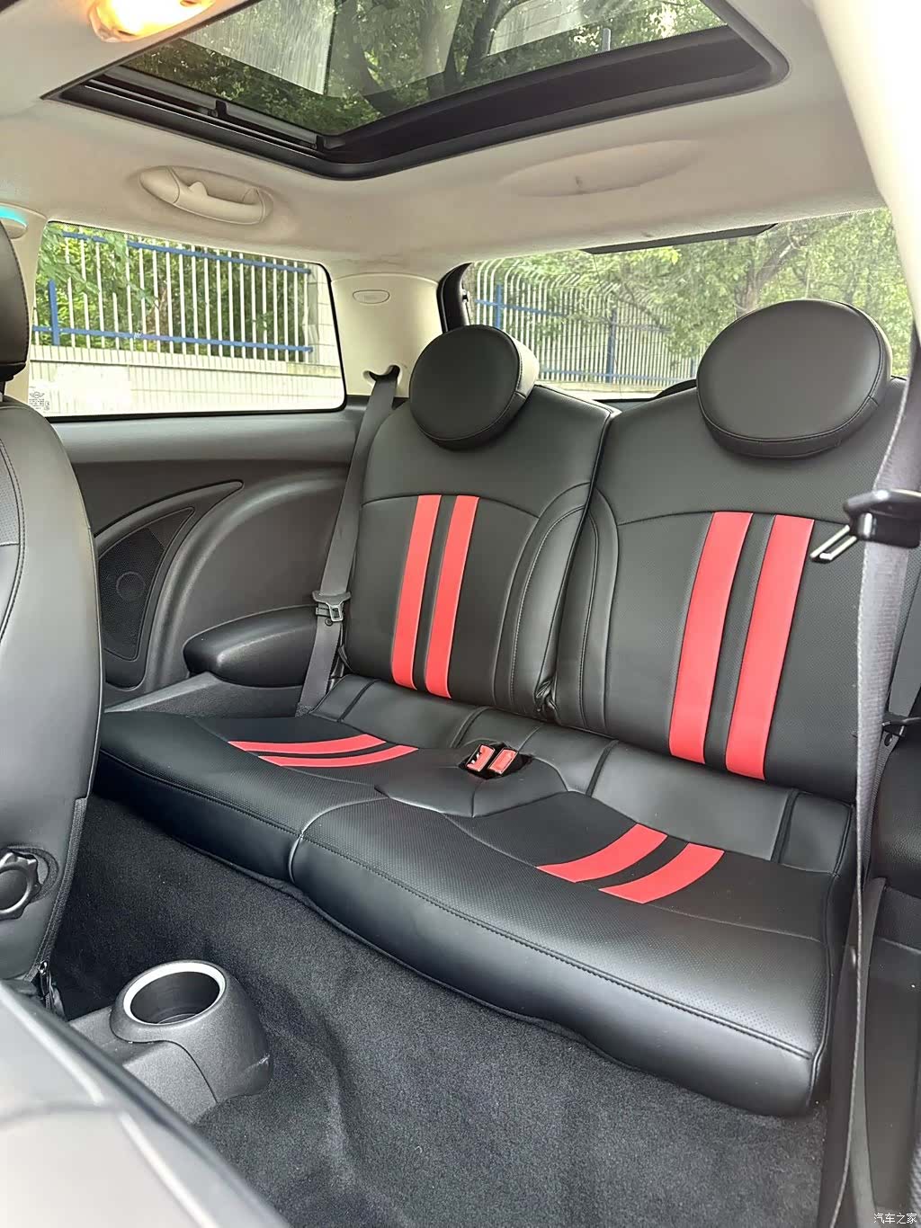 Mini Cooper, 2014 13