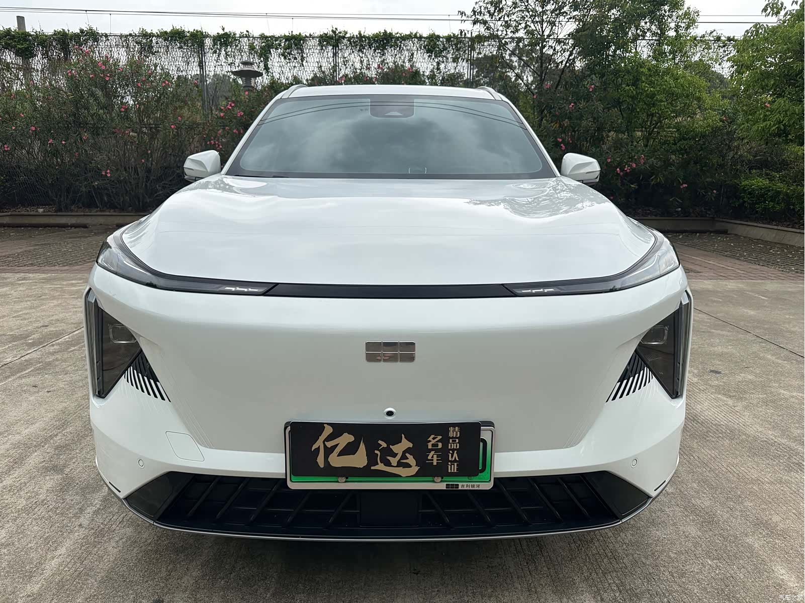 Geely Galaxy L7, 2024 2