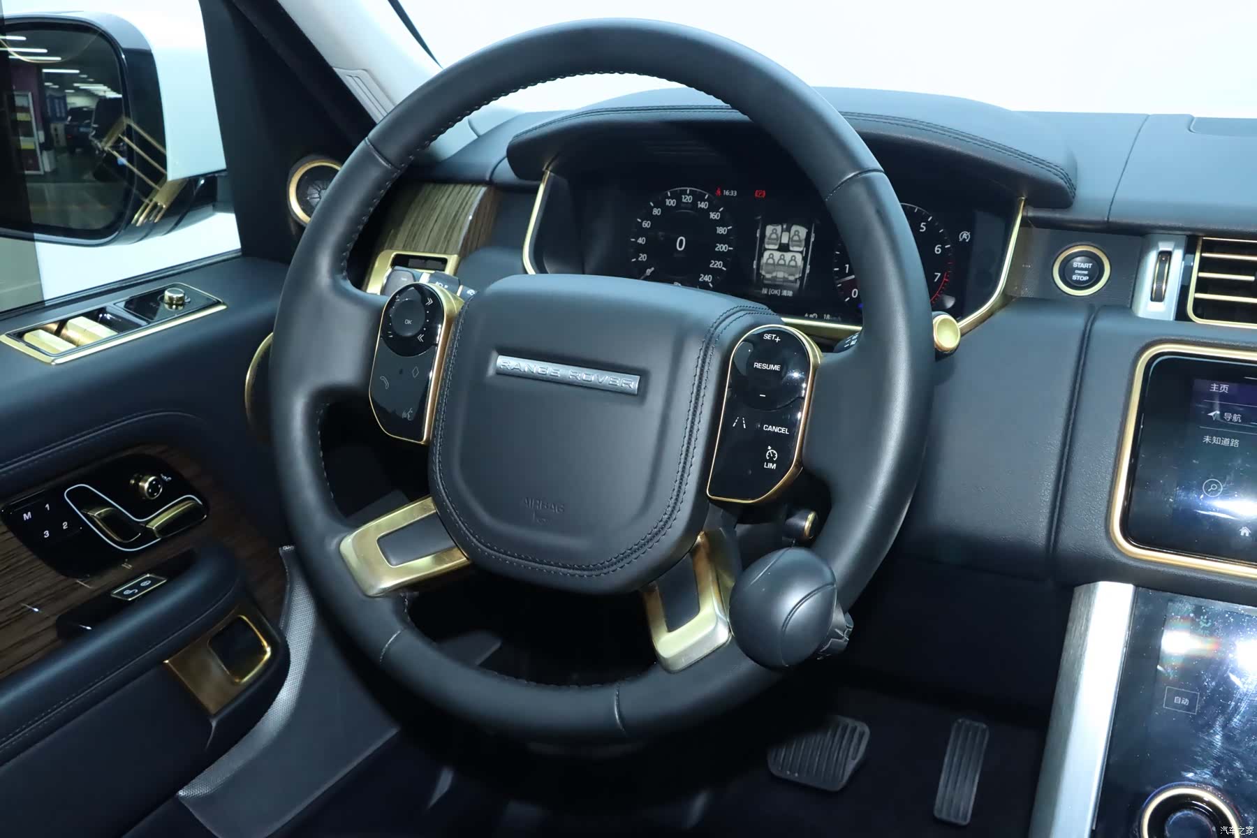 Land Rover Range Rover, 2019 17