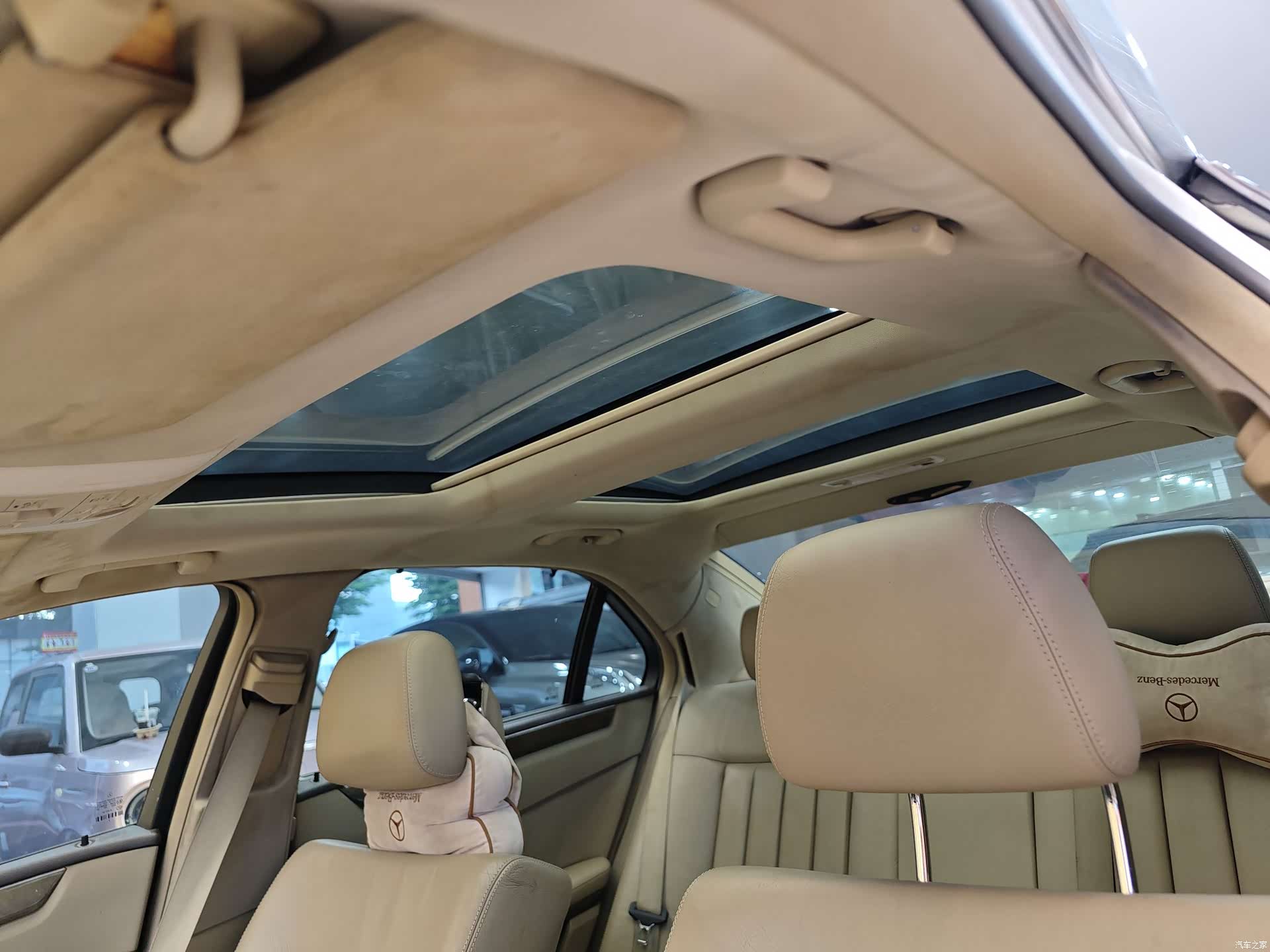 Mercedes-Benz E-Class, 2009 12