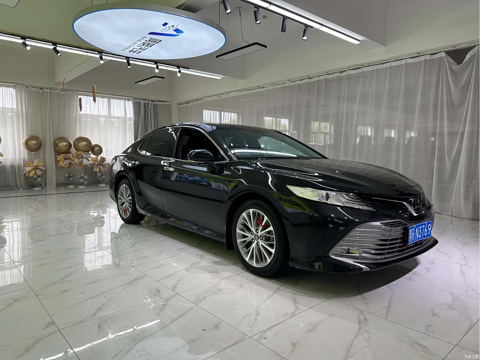 Toyota Camry, 2021 3