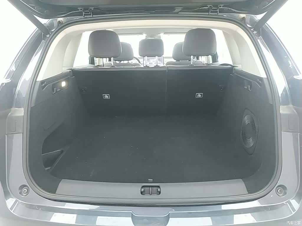 Leapmotor C10, 2025 19