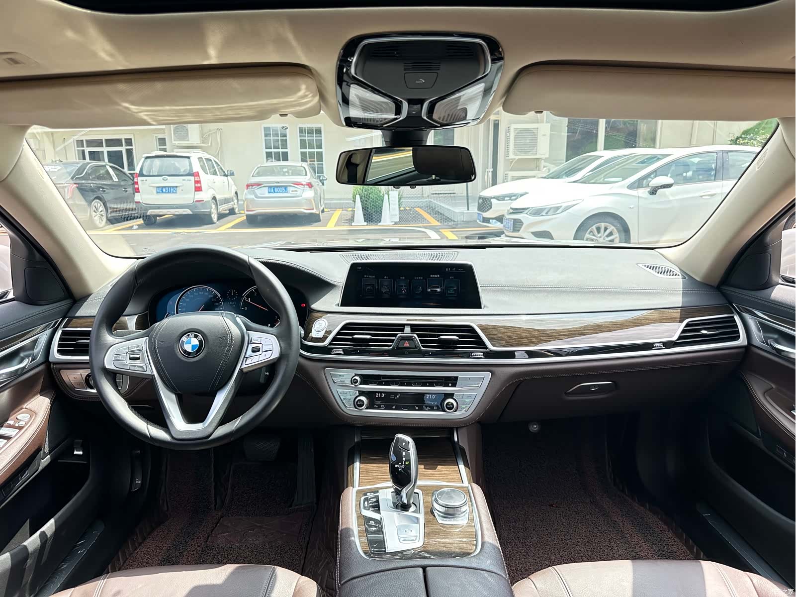 BMW 7 Series, 2017 19