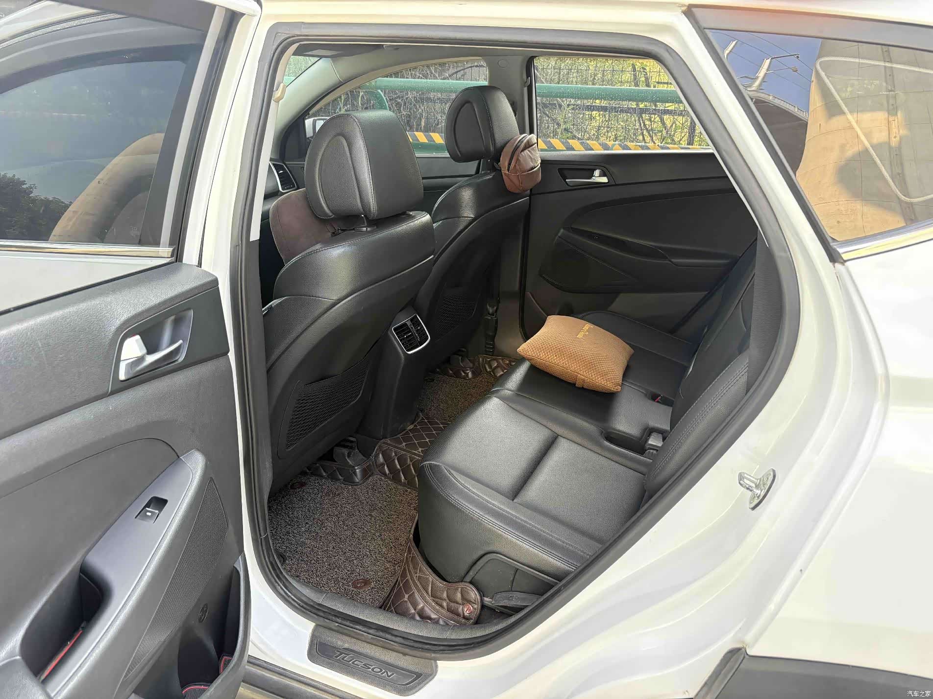 Hyundai Tucson, 2016 13