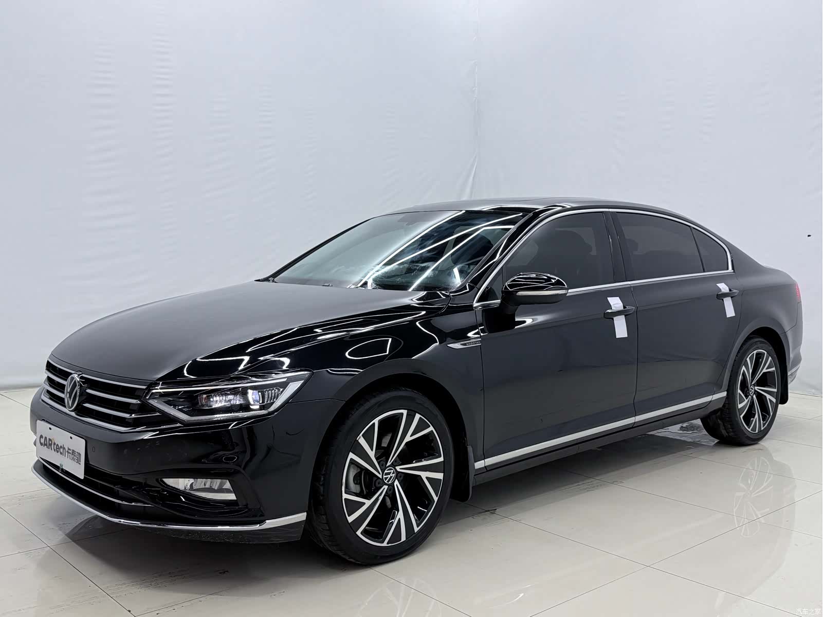 Volkswagen Magotan, 2022 2