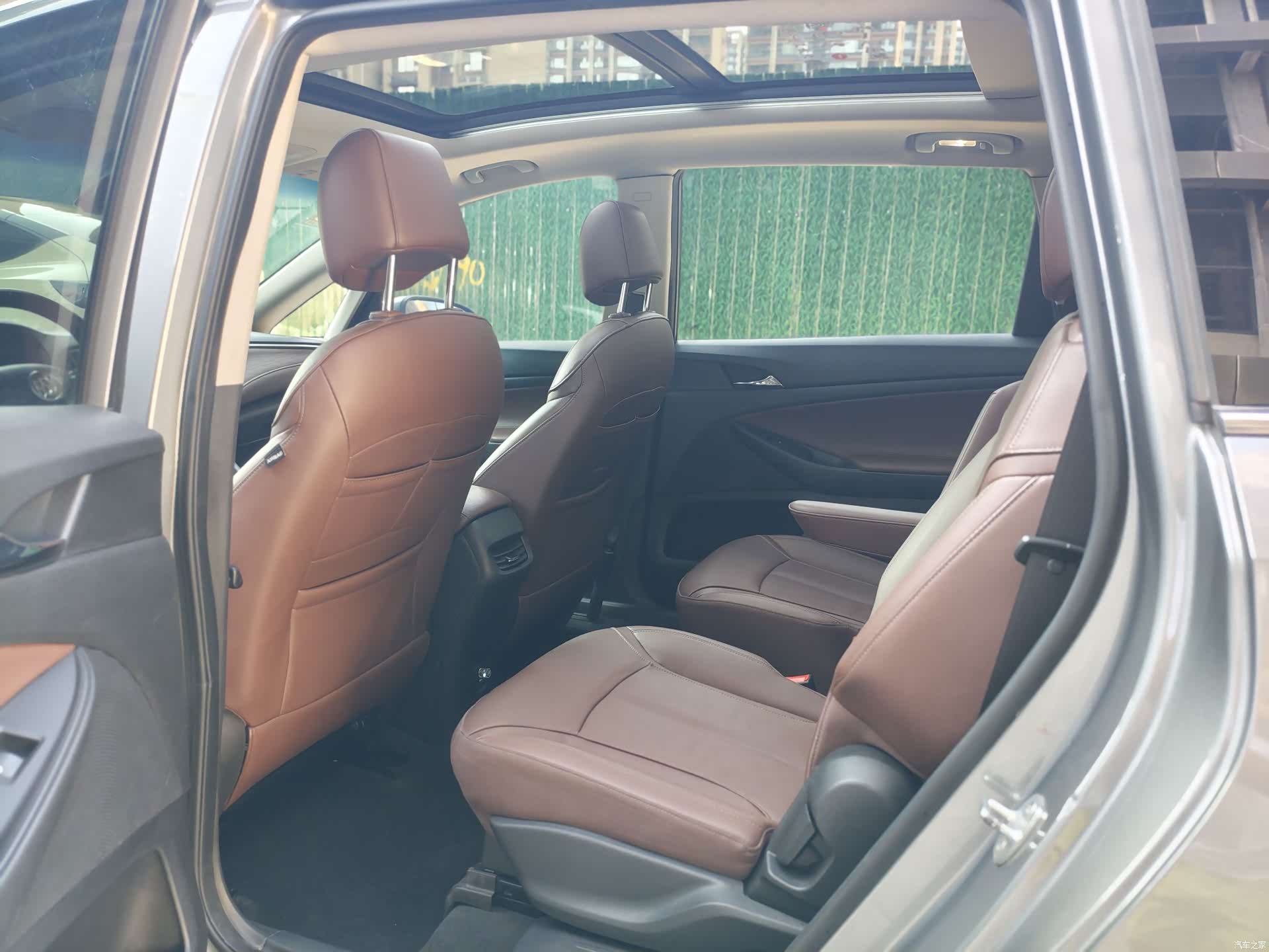 Buick GL6, 2019 12