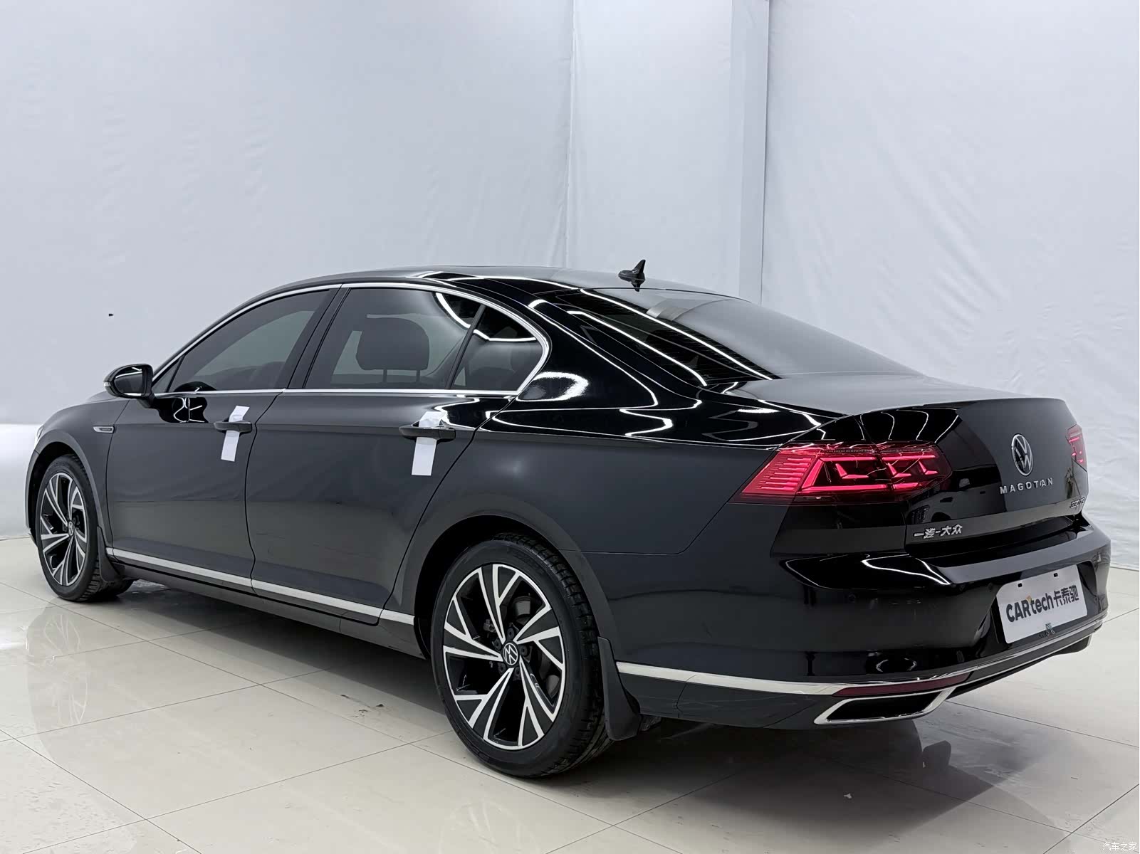 Volkswagen Magotan, 2022 10