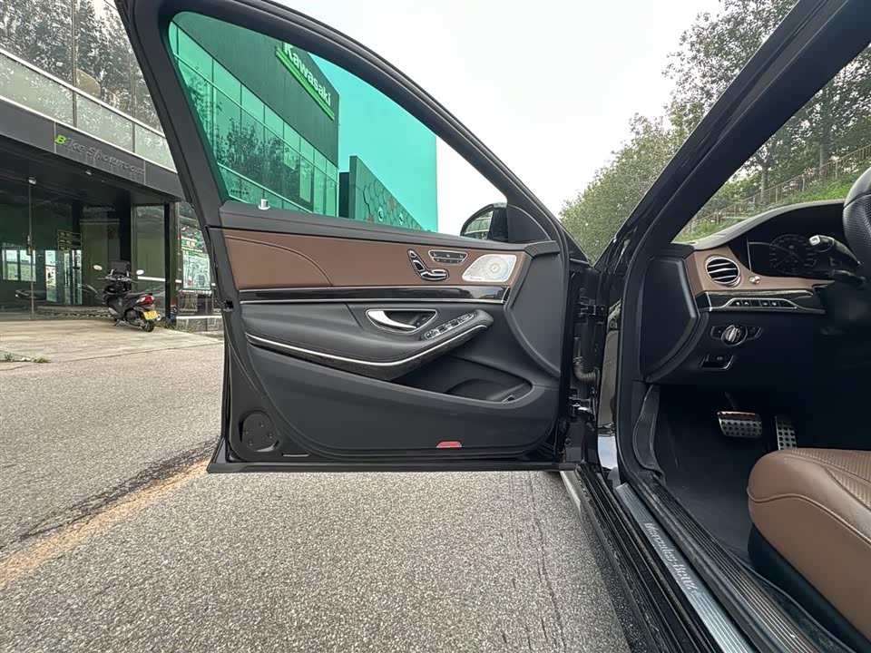 Mercedes-Benz S-class
