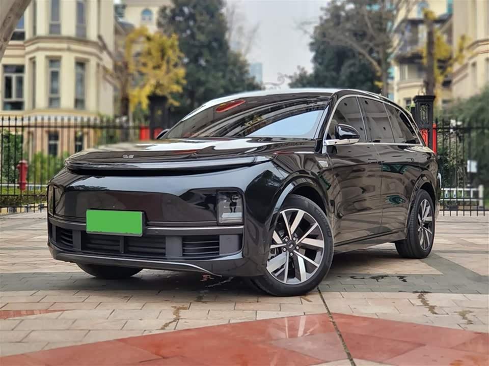 Li Auto Ideal L8