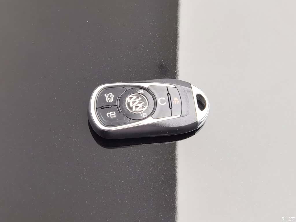 Buick LaCrosse, 2017 19
