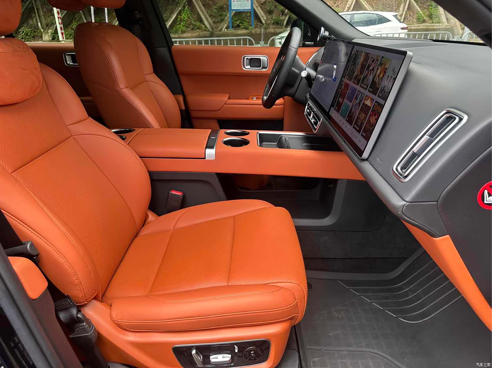 Li Auto L8, 2023 все фото
