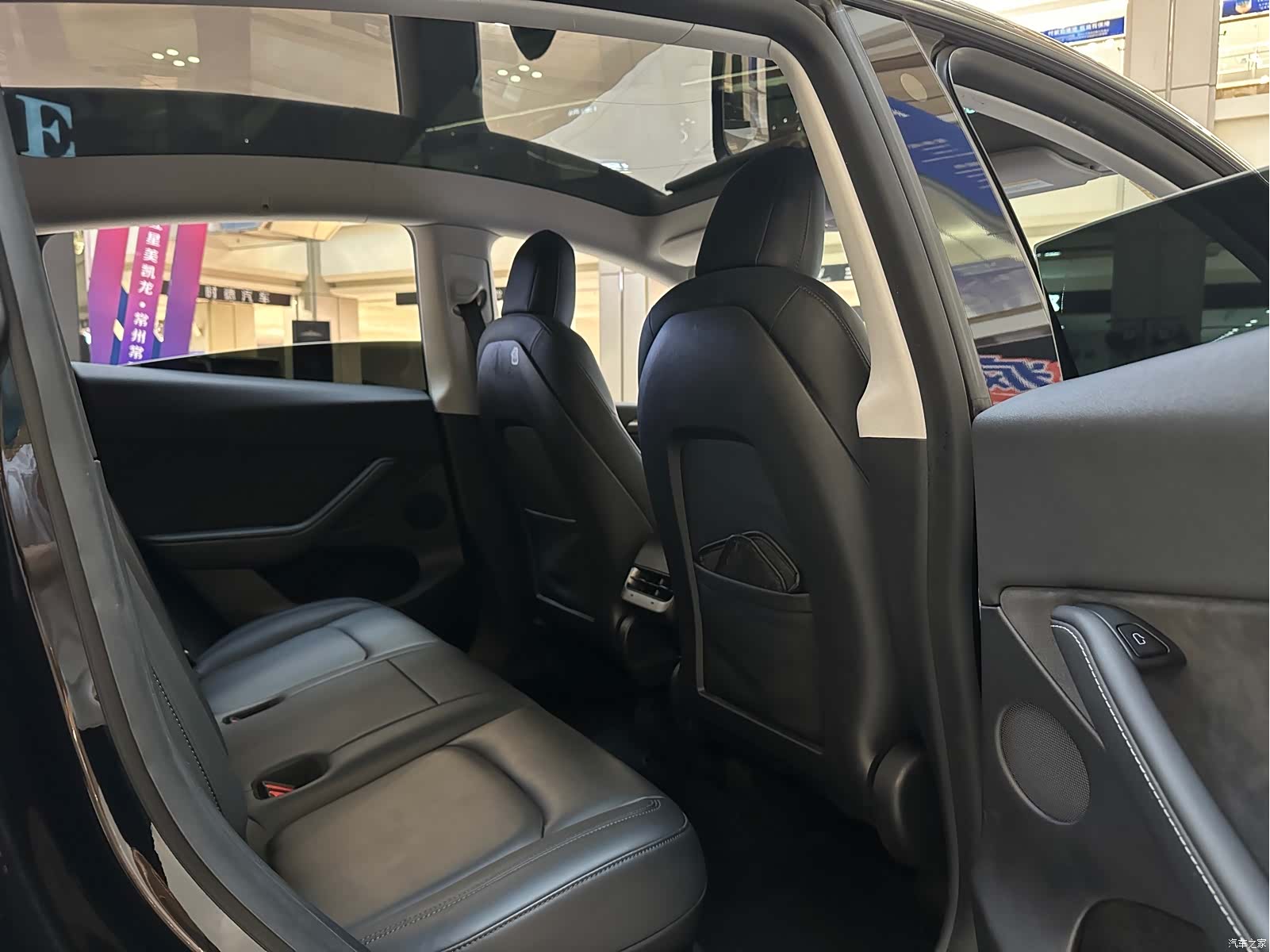 Tesla Model Y, 2021 16