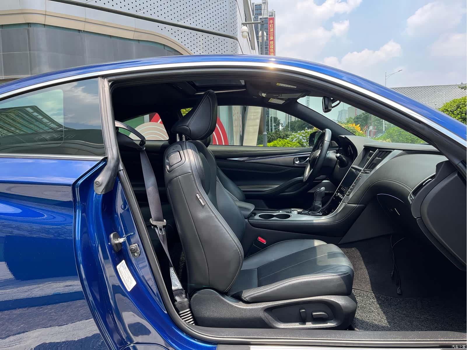 Infiniti Q60, 2019 11