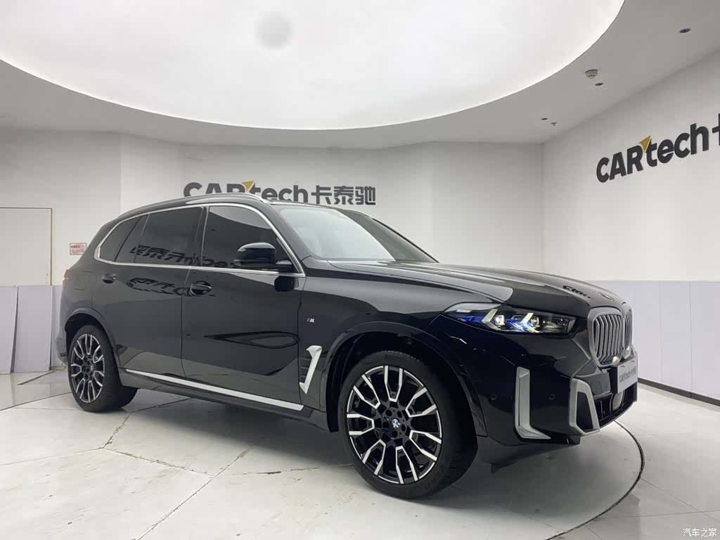 BMW X5, 2025 2