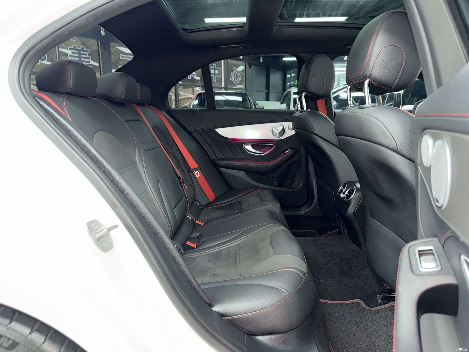 Mercedes-Benz C-Class, 2019 11