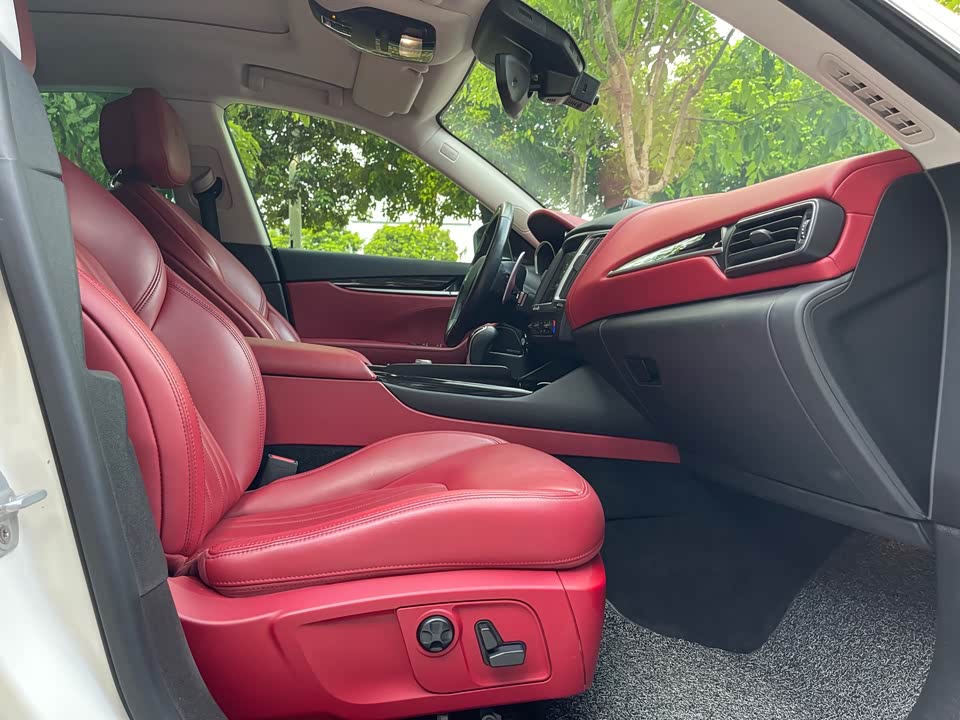 Maserati Levante Maserati Levante