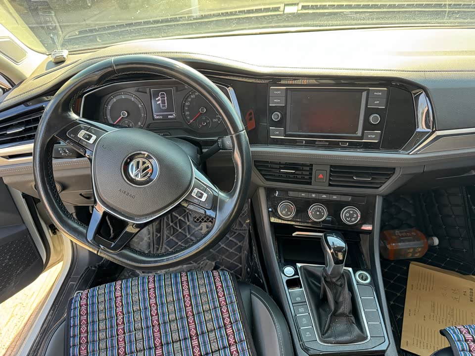 Volkswagen Sagitar
